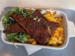 Baked Mac&Cheese with fried smokey tofu. Perfect!   at Blackbird in Gothenburg
