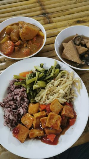 My selection at Vegan Khunnay in Koh Samui