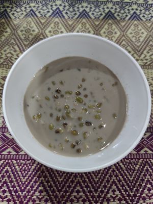 Vegan dessert at Vegan Khunnay in Koh Samui