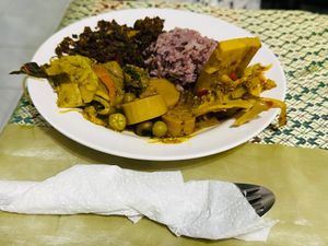 Buffet at Vegan Khunnay in Koh Samui