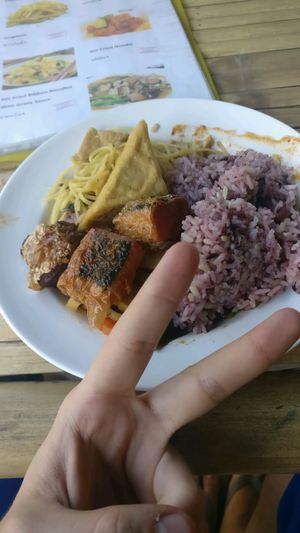 buffet at Vegan Khunnay in Koh Samui