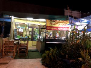 Outside evening at Vegan Khunnay in Koh Samui