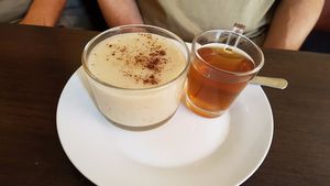 Flan and tchai at Invita Fresh Food in Toulouse