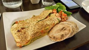 Raw lasagna at Invita Fresh Food in Toulouse