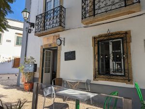 exterior at Alcachofra Cafe in Faro