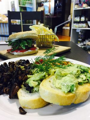 Avocado on toast with a side of mushrooms and organic baked beans at Abitza in Upwey
