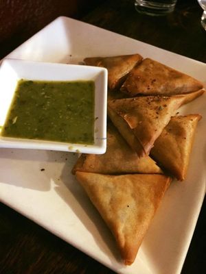 Sambosa at Afghan Marcopolo in Mornington