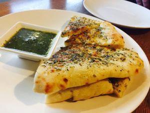 Nan (herb and garlic) at Afghan Marcopolo in Mornington