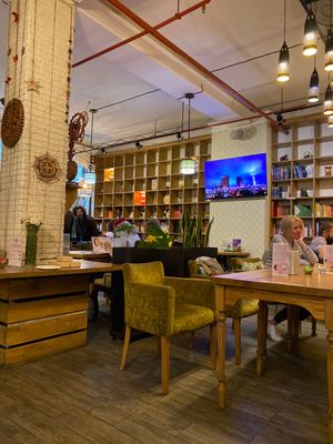 Гости  at Prasad in Yalta