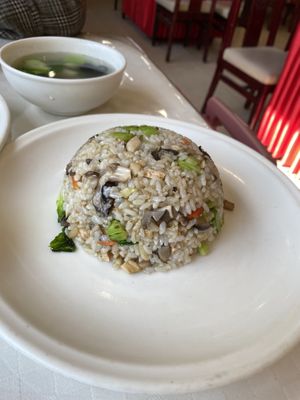 Vegan fried rice  at Shindongyang - 신동양반점 in Seoul