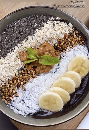 Açaí bowl with all the toppings + peanut butter!  at Greentrees The Juicery - Münsterstr in Dusseldorf