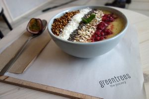 Smoothie bowl at Greentrees The Juicery - Münsterstr in Dusseldorf