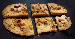 Tosta con Foi y Reducción de Málaga at A Factoria Verde in A Coruna