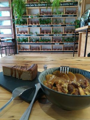 Postres at A Factoria Verde in A Coruna