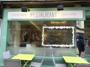 The restaurant  at LULU - Graine d'un Monde in Dijon