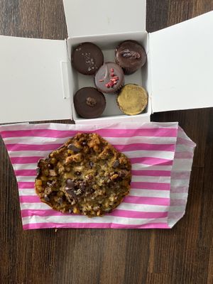 Chocolates and florentine at Copperhouse Chocolate in North London