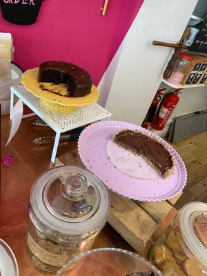 Lots of chocolate choices at Copperhouse Chocolate in North London