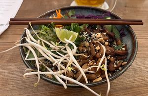 Asijská bowl  at Pastva in Prague