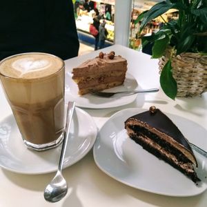 chai latte, hazelnut pie & Bailey's pie at Goodies Berlin - Kreuzberg  in Berlin