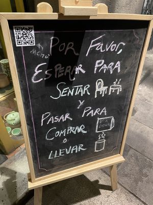 Wait for seat  at Caj Chai Teahouse in Barcelona