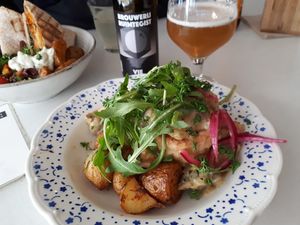 vol au vent and kraft beer - brewed in the same bloc at De KleinKeuken in Kortrijk