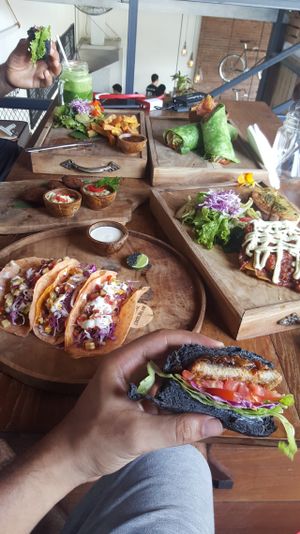 Burn out buger at Pels Supershop in Tibubeneng