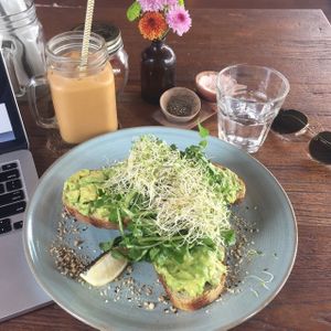 The 'avo good day' + iced coconut latte at Pels Supershop in Tibubeneng