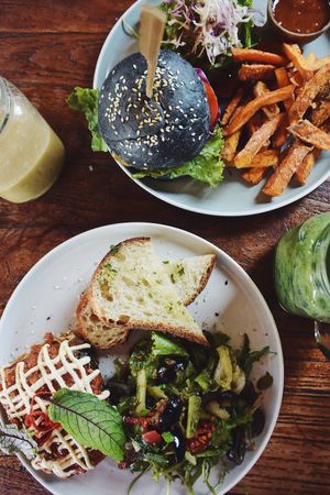 Lasanga // tricken burger at Pels Supershop in Tibubeneng