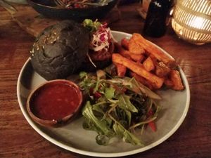 Jackfruit burger at Pels Supershop in Tibubeneng