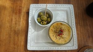 hummus  at Kiboko in Tokyo