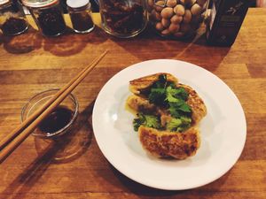 Coriander dumplings at Kiboko in Tokyo