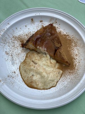 NOM NOM NOM at Crunch Kantine in Berlin