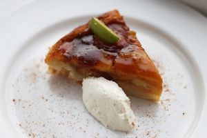 Banana Lime Tart at Crunch Kantine in Berlin