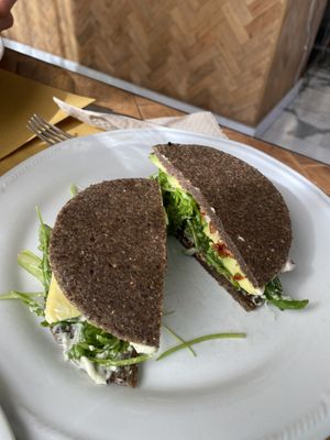 Raw sandwich at Ecru in Rome