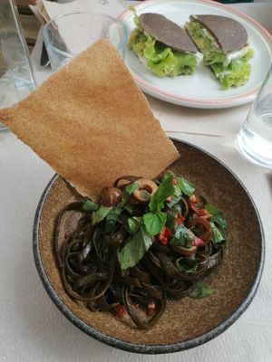 Sea weed fettuccine at Ecru in Rome