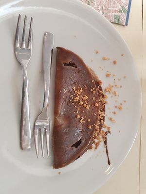 Banana crêpe with raw cocoa creme at Ecru in Rome