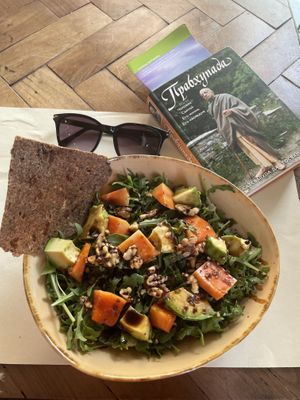 Papaya salad  at Ecru in Rome