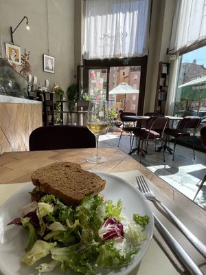 Great atmosphere   at Ecru in Rome