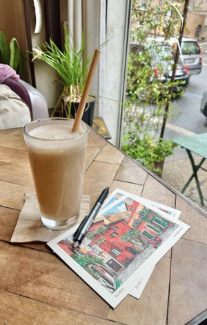 Beige milkshake 🤎  at Ecru in Rome