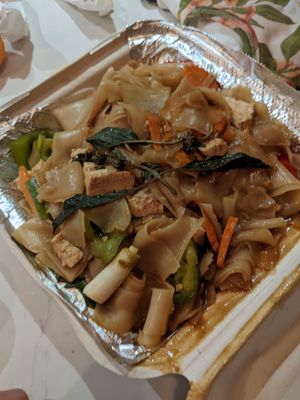Drunken Noodles at Veganic Thai Cafe in San Diego