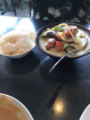 Green Curry at Veganic Thai Cafe in San Diego