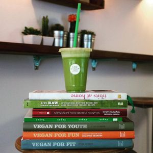 Green Smoothie at I Love Juice in Bern
