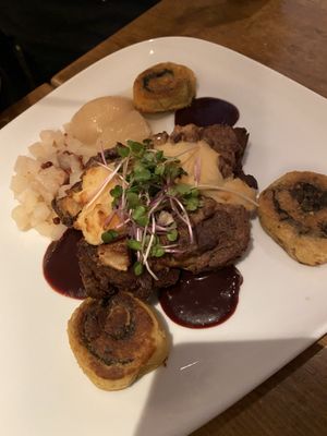 Jackfruit steak 🥩   at Zest in Leipzig