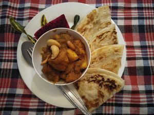 Hung lay curry at Barrab in Chiang Rai