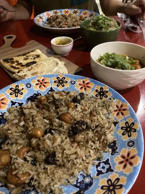 Indian rice, palak tofu, chickpea chole, garlic naan and mango chutney   at Tuk Tuk in Curitiba