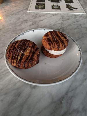 S'more Sliders at Kindred in San Diego