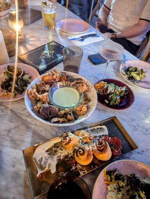 Fried mushrooms and garlic knots at Kindred in San Diego