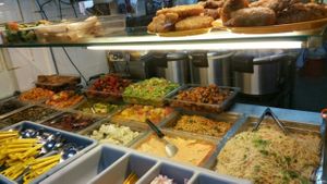 economic rice at Kwan Inn Vegetarian 观音斋 - Bugis in Central Singapore