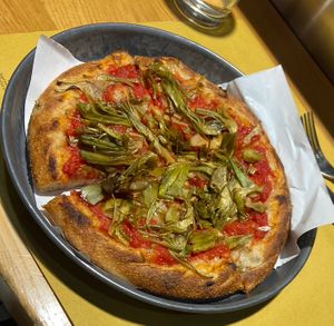 Pizza al padellino con carciofi  at Le Verdure at Eataly Torino Lingotto in Turin