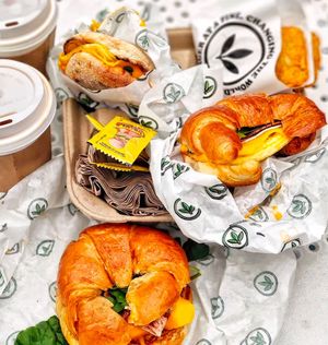 Breakfast   at Plant Power Fast Food - Ocean Beach in San Diego